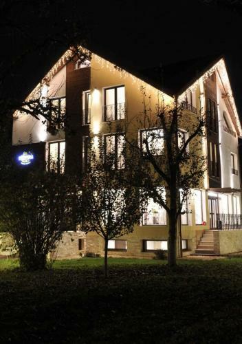 Hostal Guesthouse Stupina