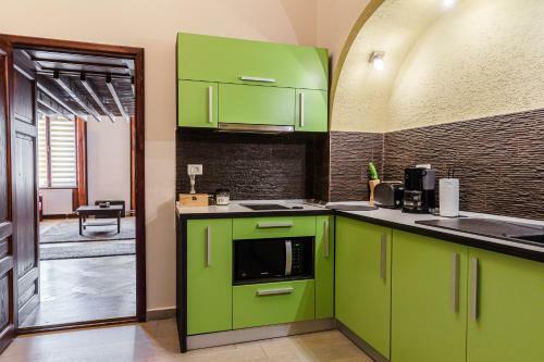 Select City Center Apartments