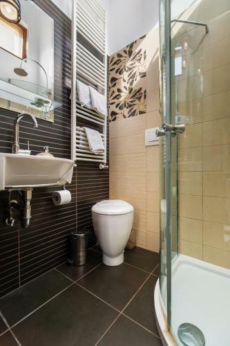 Select City Center Apartments