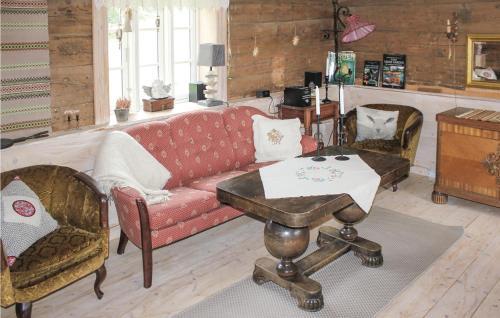 Holiday Home Manger Rad�yvegen