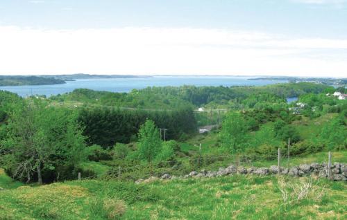 Holiday Home Manger Rad�yvegen