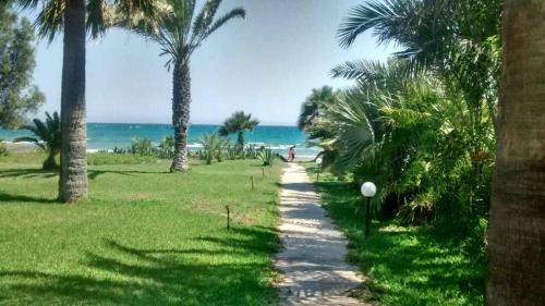 Sandy Beach Apartment 9