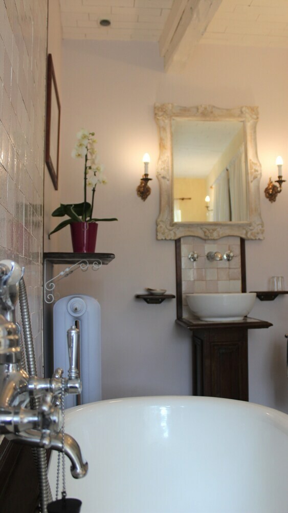 Hostal Le Clos Du Barry