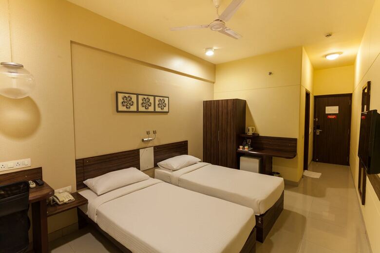 Hotel Ginger Surat