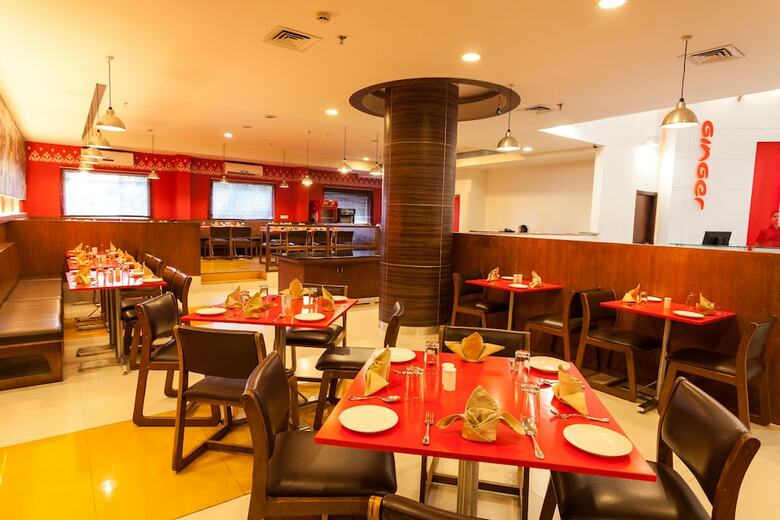 Hotel Ginger Surat