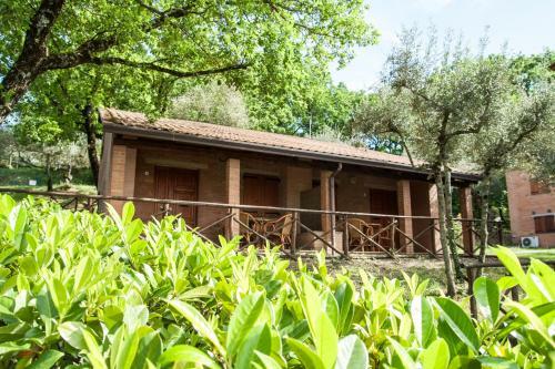 Hostal Cerquestra Camping Village