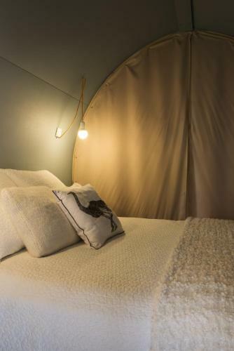 Hostal Cerquestra Camping Village