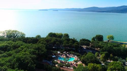Hostal Cerquestra Camping Village