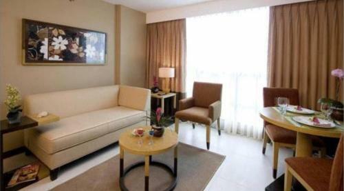 One Tagaytay Place Hotel Suites