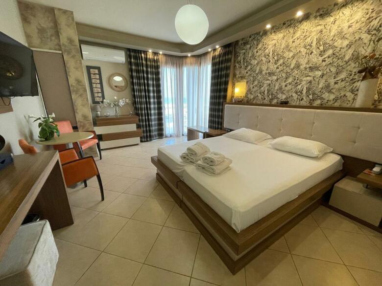 Porto Del Sol Hotel