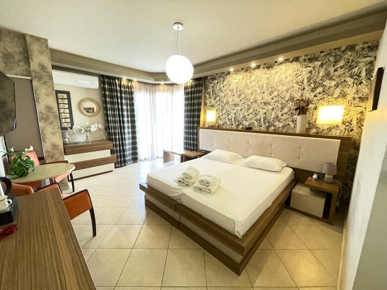 Porto Del Sol Hotel