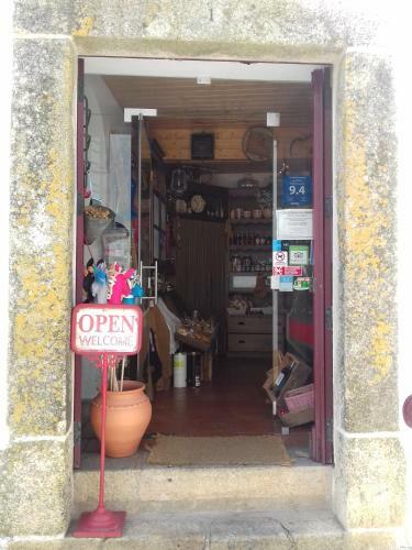 Bed & Breakfast Estalagem De Marv�o