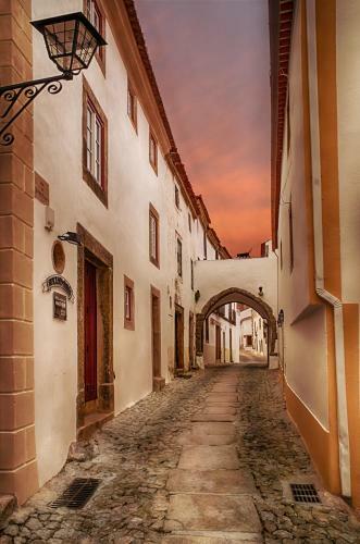 Bed & Breakfast Estalagem De Marv�o