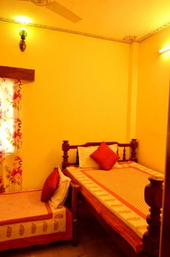 Hostal Sneh Deep Guest House