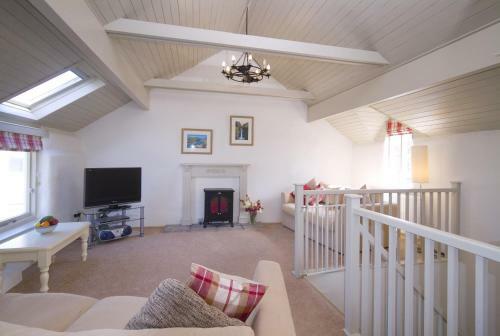 Broomhill Manor Holiday Cottages