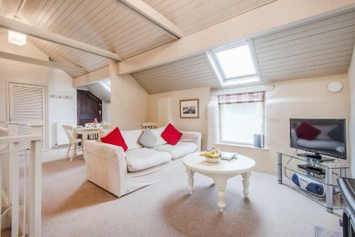 Broomhill Manor Holiday Cottages