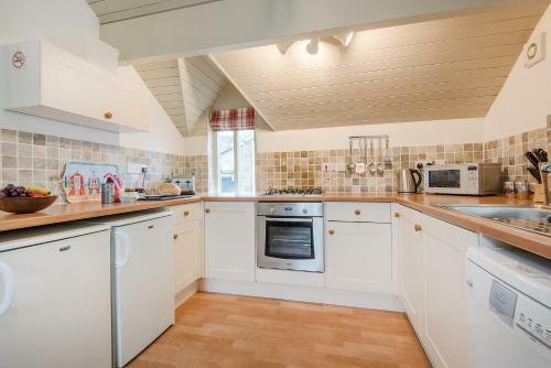 Broomhill Manor Holiday Cottages
