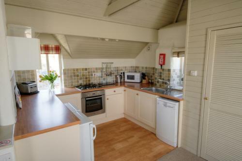 Broomhill Manor Holiday Cottages