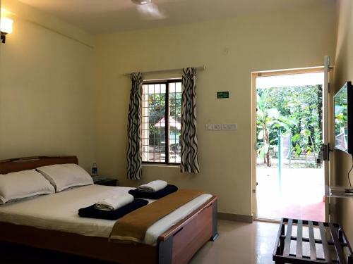Bed & Breakfast Palm Grove Service Villa