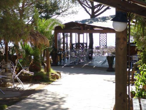 Le Residenze Di Porto Corallo