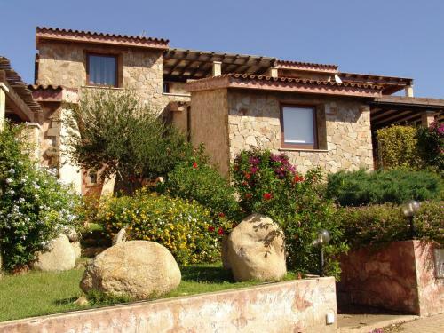 Le Residenze Di Porto Corallo