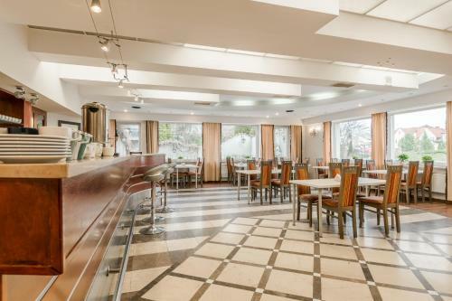 Hostal Montemarco