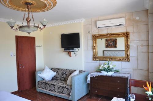 Hotel Suites Bat Yam