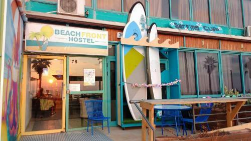 Albergue Beachfront Hotel