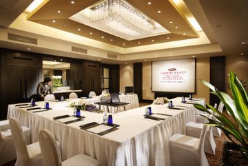 Hotel Crowne Plaza Park View Wuzhou