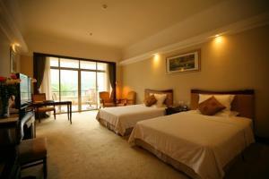 Guangzhou Phoenix City Hotel