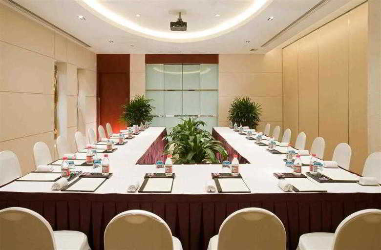 Hotel Grand Mercure Baolong