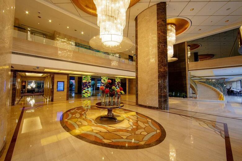 Hotel Equatorial Shanghai