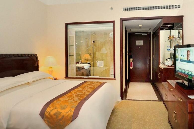 Hotel Equatorial Shanghai