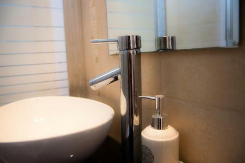 Apartamento Villa Vilina Oasis In Neve Tzedek