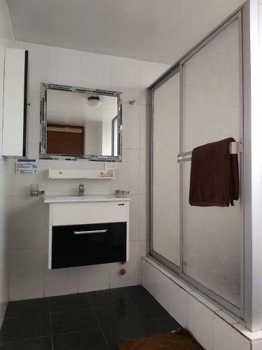 Albergue Hostal Tutamanda 2