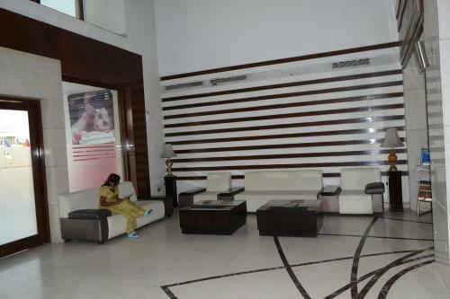 Hotel Sobti Continental