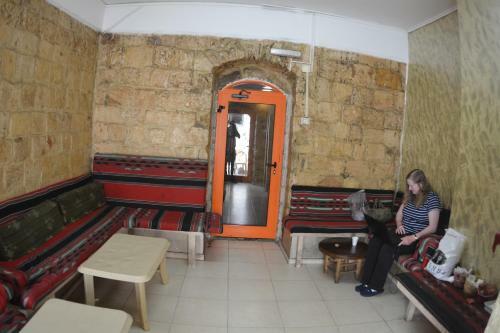 Hostal Palm Guest House
