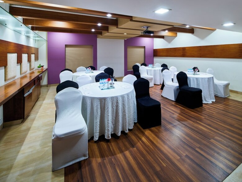 Sayaji Hotel