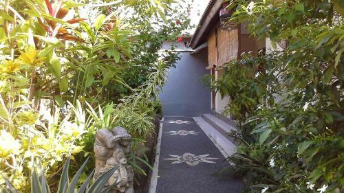 Hostal Jimbaran Home Stay Bali