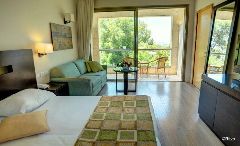 Lavi Kibbutz Hotel