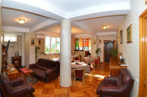 Hostal Vila A&b