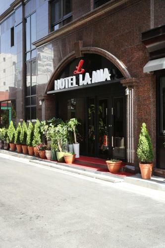 Lamia Hotel