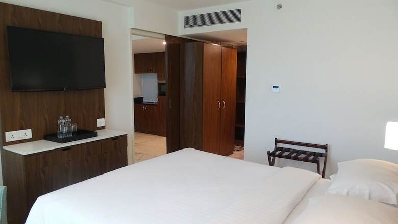 Hotel Premier Inn Pune Kharadi