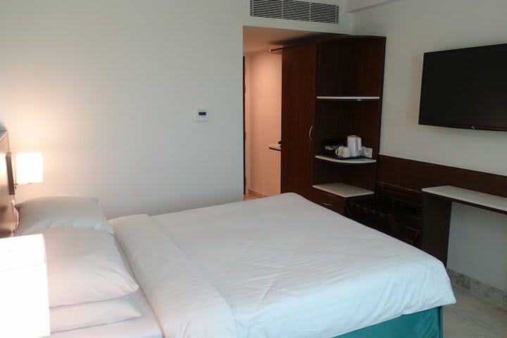 Hotel Premier Inn Pune Kharadi
