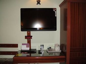 Hotel The Radha Ashok