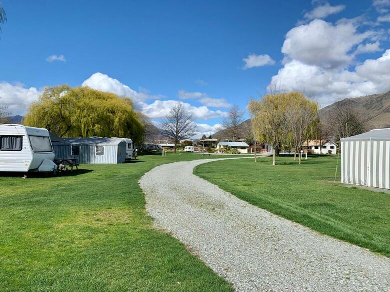 Omarama Top 10 Holiday Park