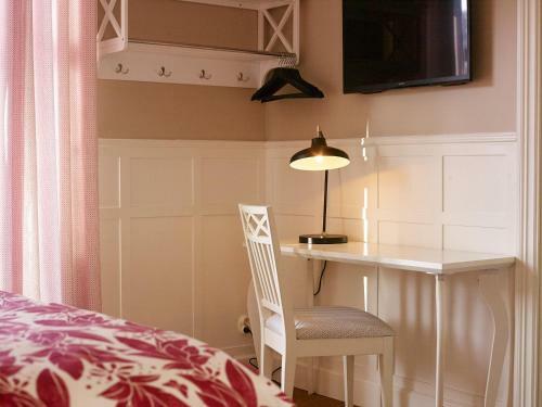 Checkinn Bed & Breakfast