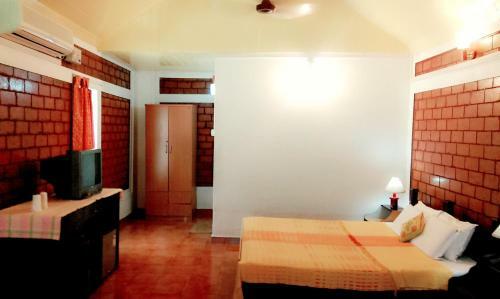 Hotel Hill View Beach Resort
