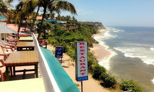 Hotel Hill View Beach Resort