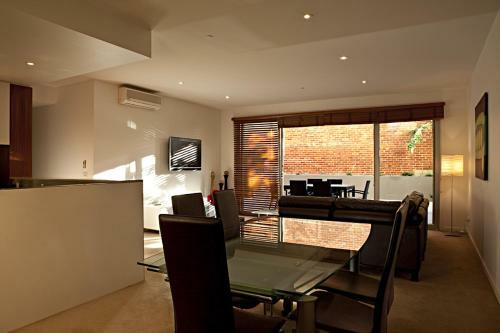 Brighton Bay Apartments